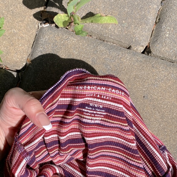 Soft ribbed halter top - Picture 3 of 3